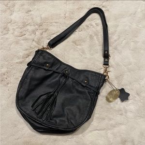 (OS) Jesslyn Blake Boho Black Leather Crossbody Handbag Purse Tassel Gold Accent